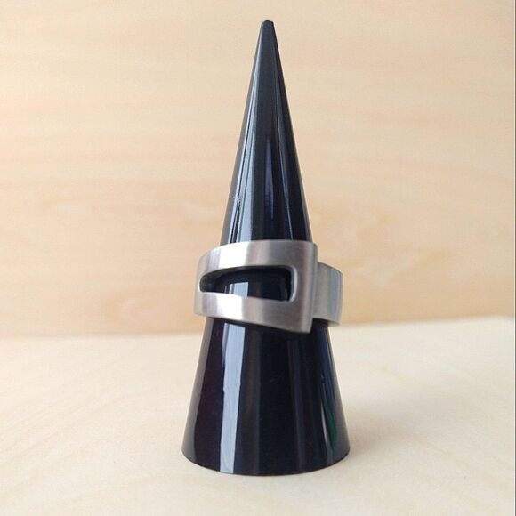 Minimalist Steel Ring - Picture 1 of 10